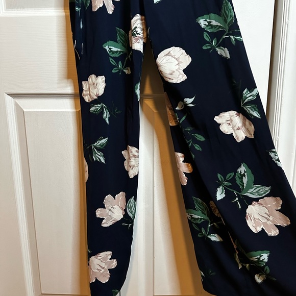 Beautiful Floral Dynamite Jumpsuit - Picture 2 of 4